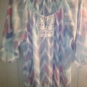 Girls Large 14/17 Translucent 3/4 Sleeve Top